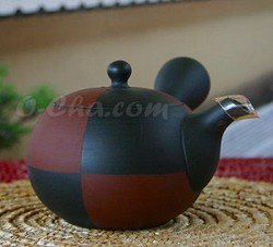 Japanese tea pot